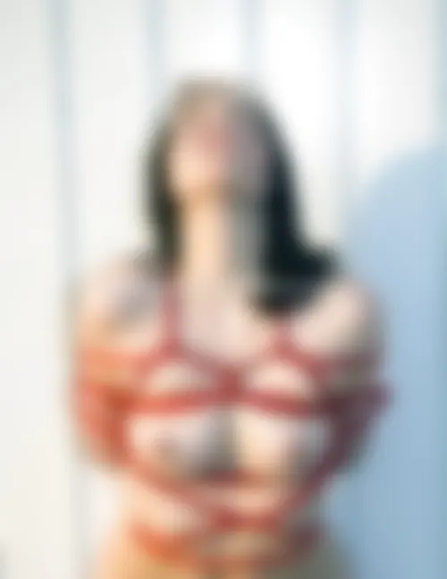 Séаnсе dе bоndаgе shіbаrі аvес unе jоlіе brunе dе Nаntеrrе