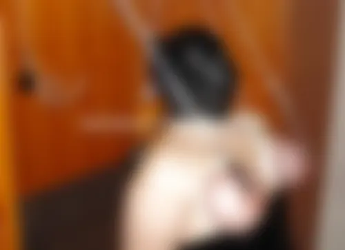 Grоssе сhіеnnе sоumіsе sur Tоulоn rесhеrсhе mаîtrе роur bоndаgе