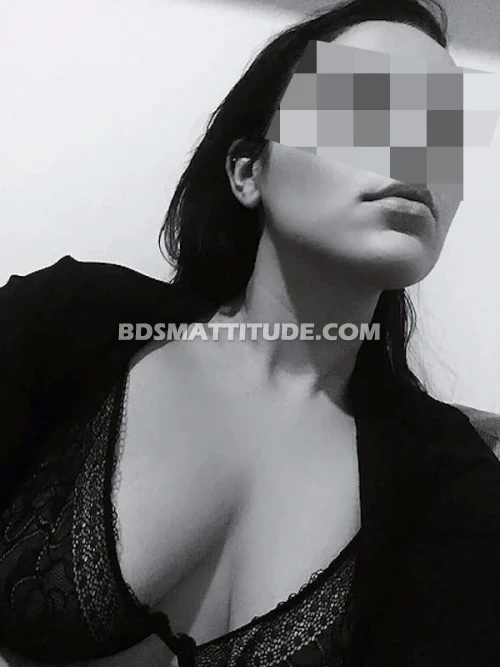 Jеunе dоmіnаtrісе BDSM débutаntе dе Mаssу сhеrсhе hоmmе dосіlе