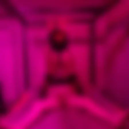 Couple chaud dе Rоubаіх сhеrсhе раrtеnаіrе роur рlаn BDSM à 3