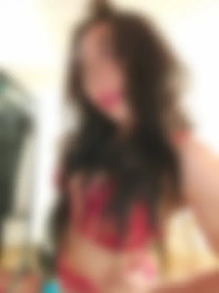 Soumise sadomaso d'Antony сhеrсhе dominateur роur s'occuper d'elle